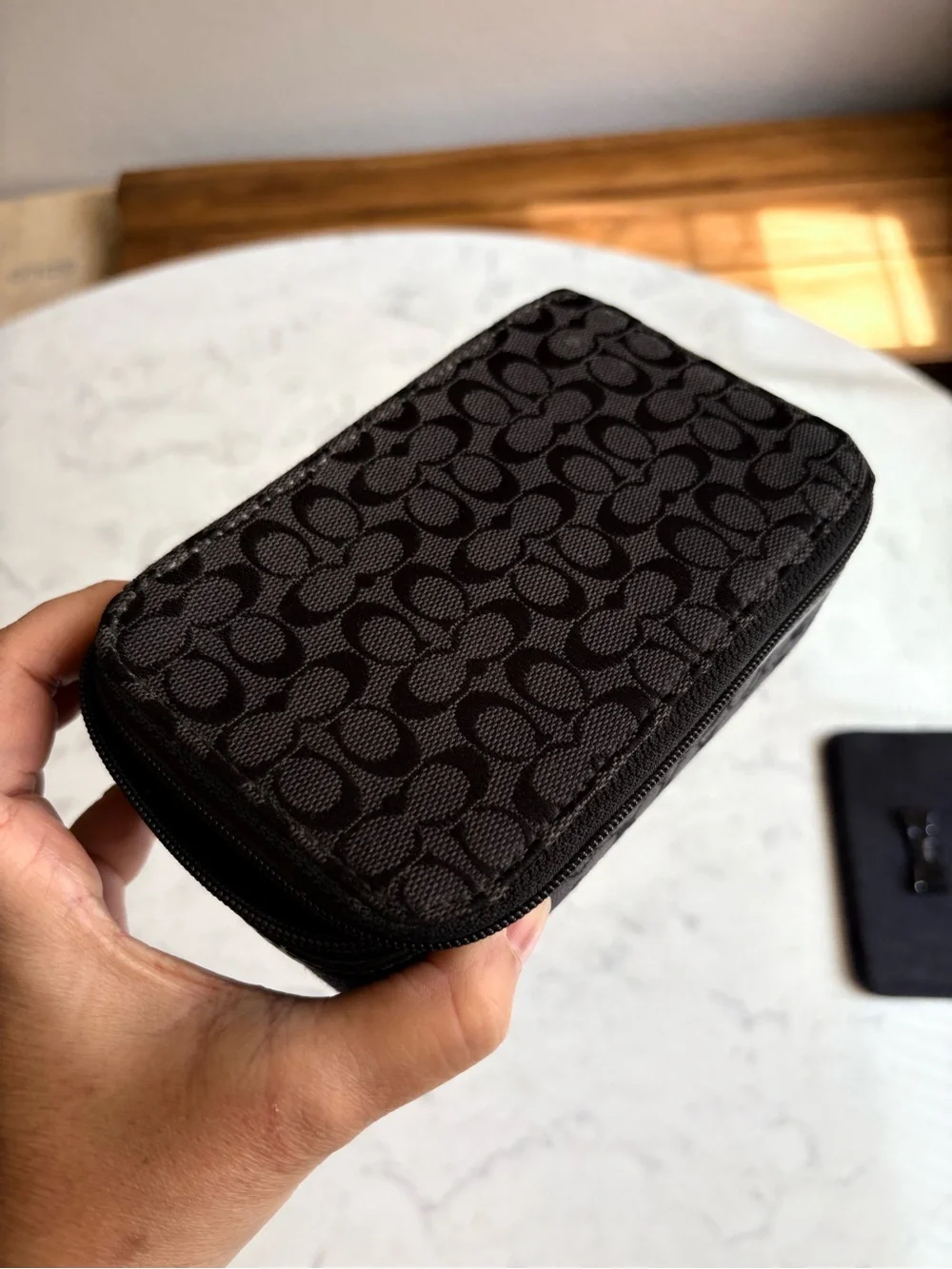 Coach compact zip